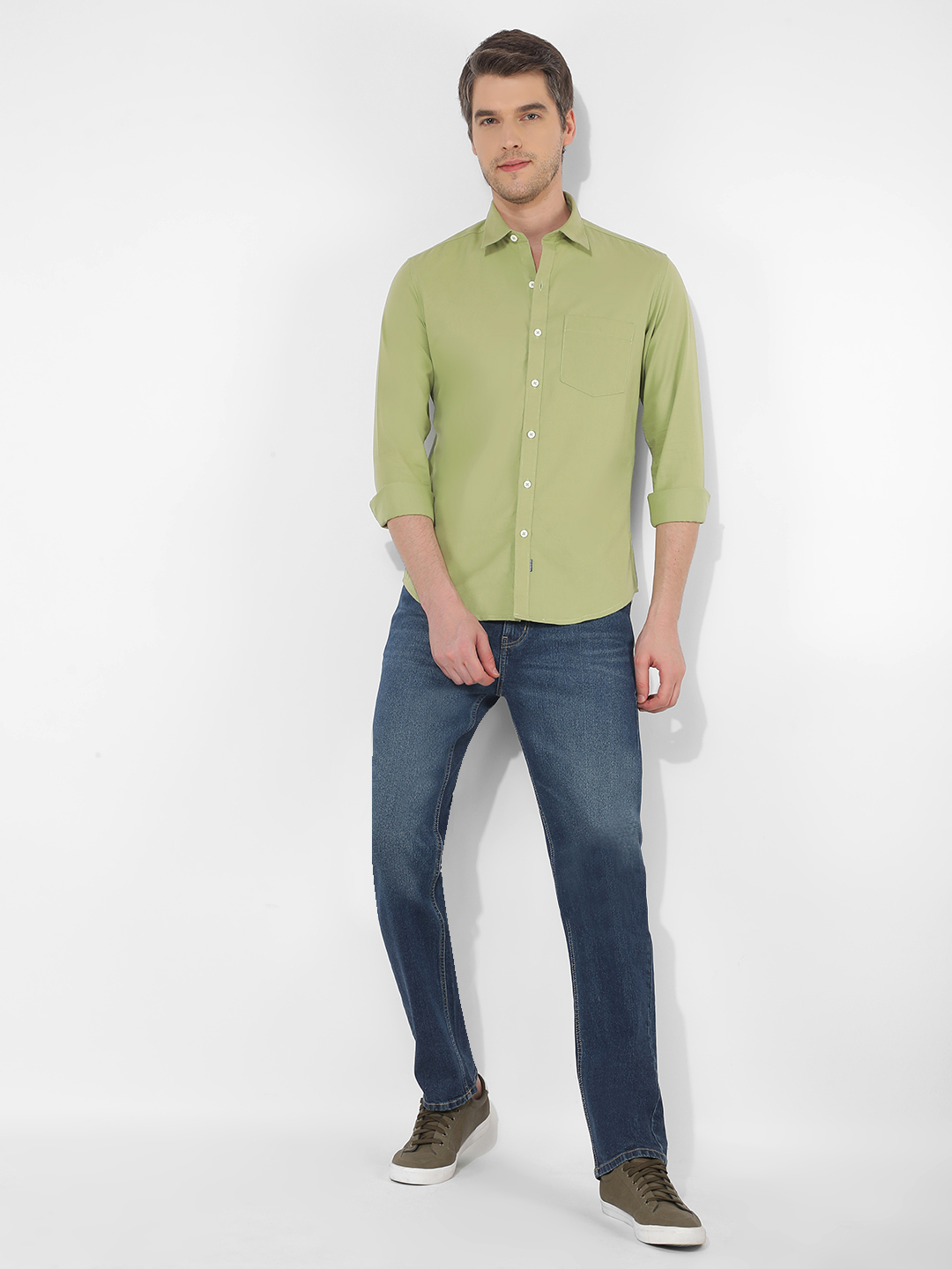 Numero Uno Men Solid Green Shirt